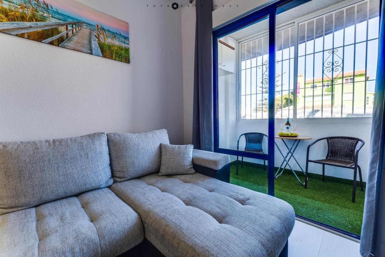 Blue Sea Apartment Torrevieja Esterno foto
