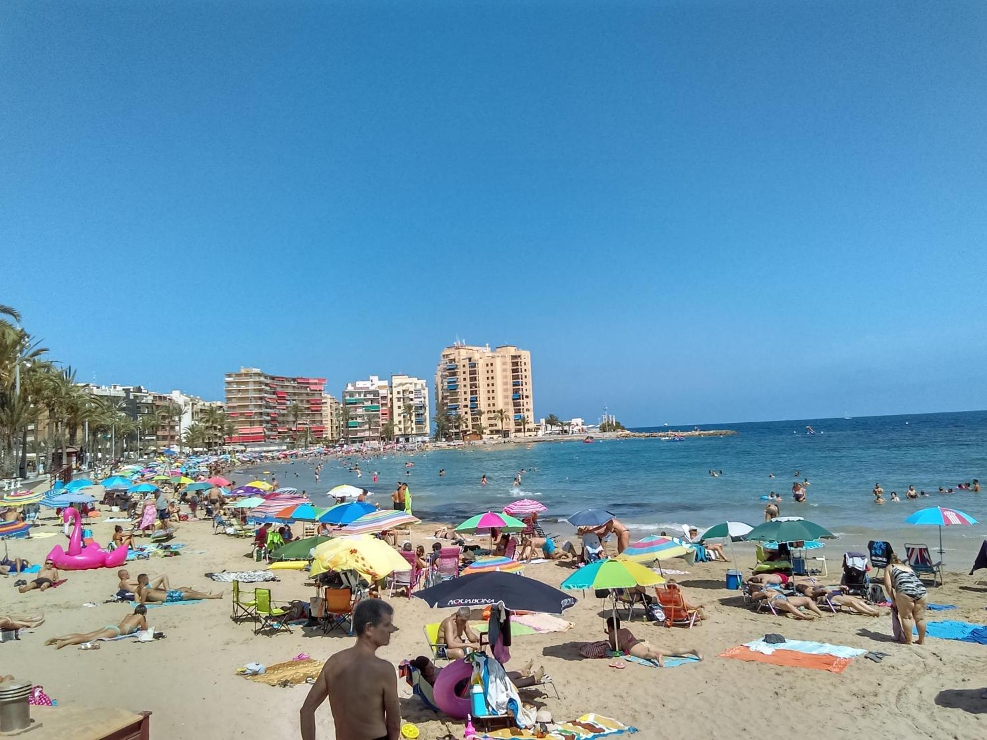 Blue Sea Apartment Torrevieja Esterno foto